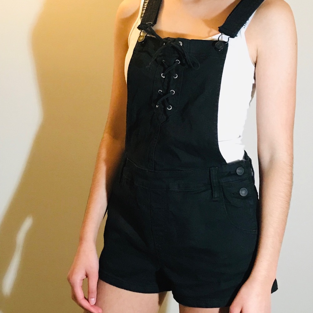 Black overalls PACSUN size 27